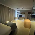 Apto Luxo Na Faria Lima | 2 Piscinas | Garagem