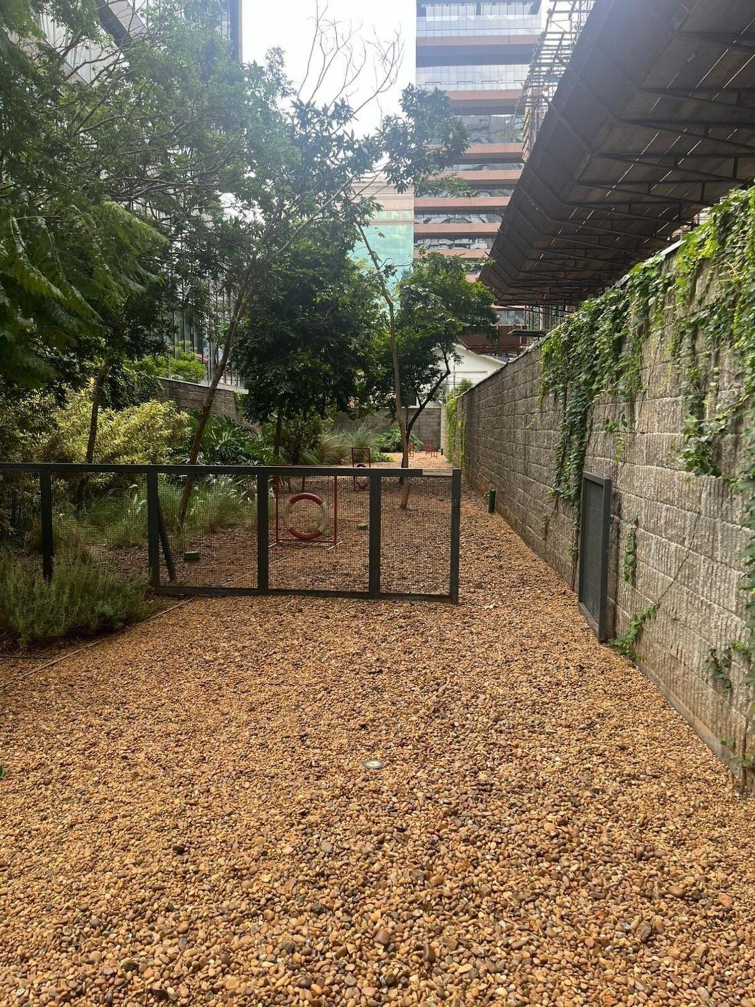 Apto Luxo Na Faria Lima | 2 Piscinas | Garagem São Paulo