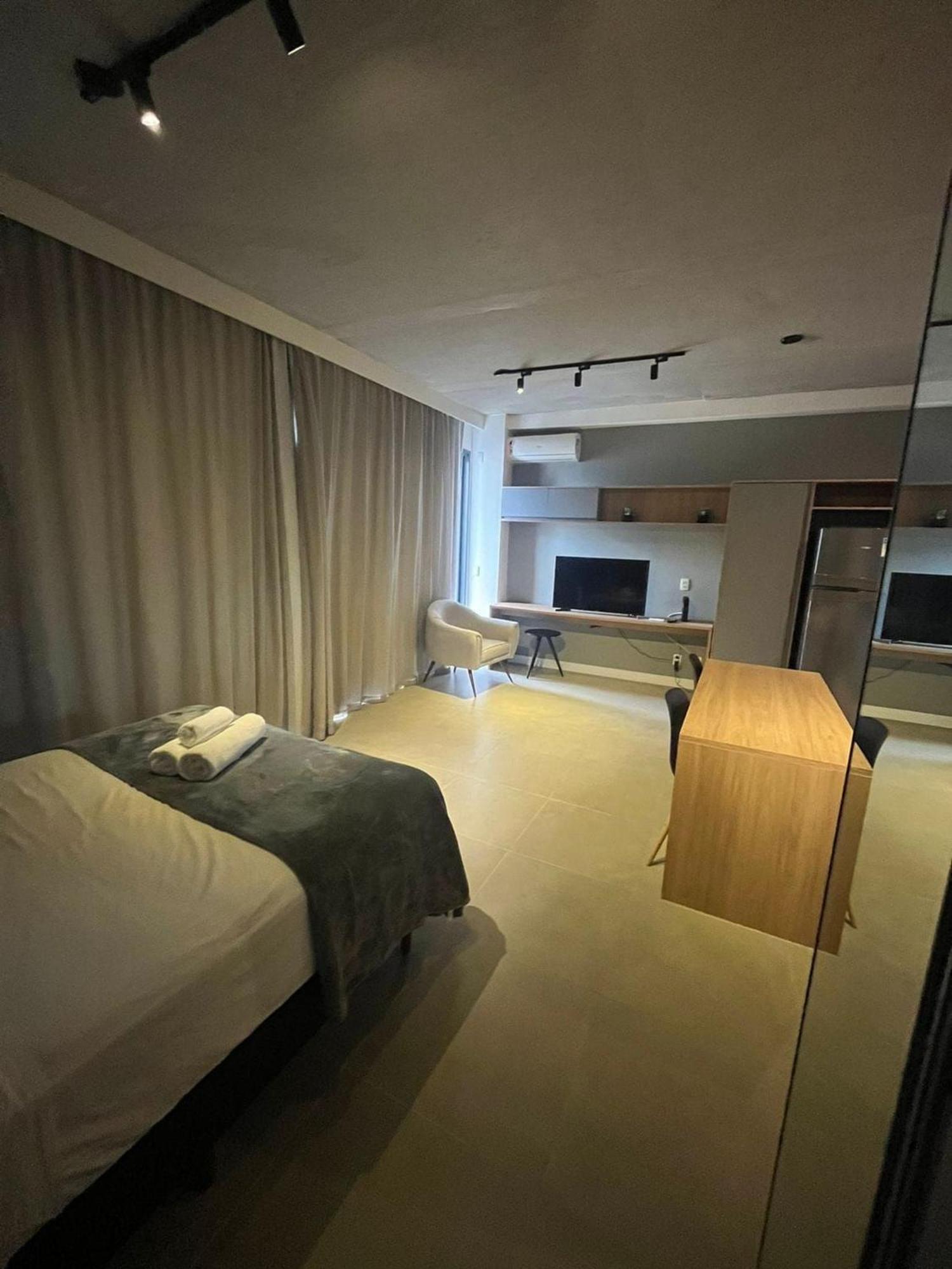 Apartamento Apto Luxo Na Faria Lima | 2 Piscinas | Garagem São Paulo