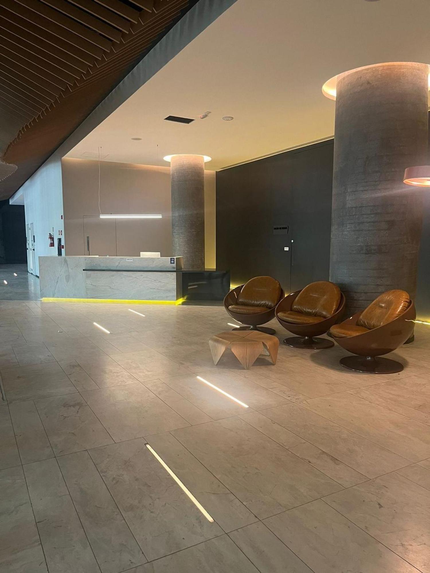 Apto Luxo Na Faria Lima | 2 Piscinas | Garagem São Paulo