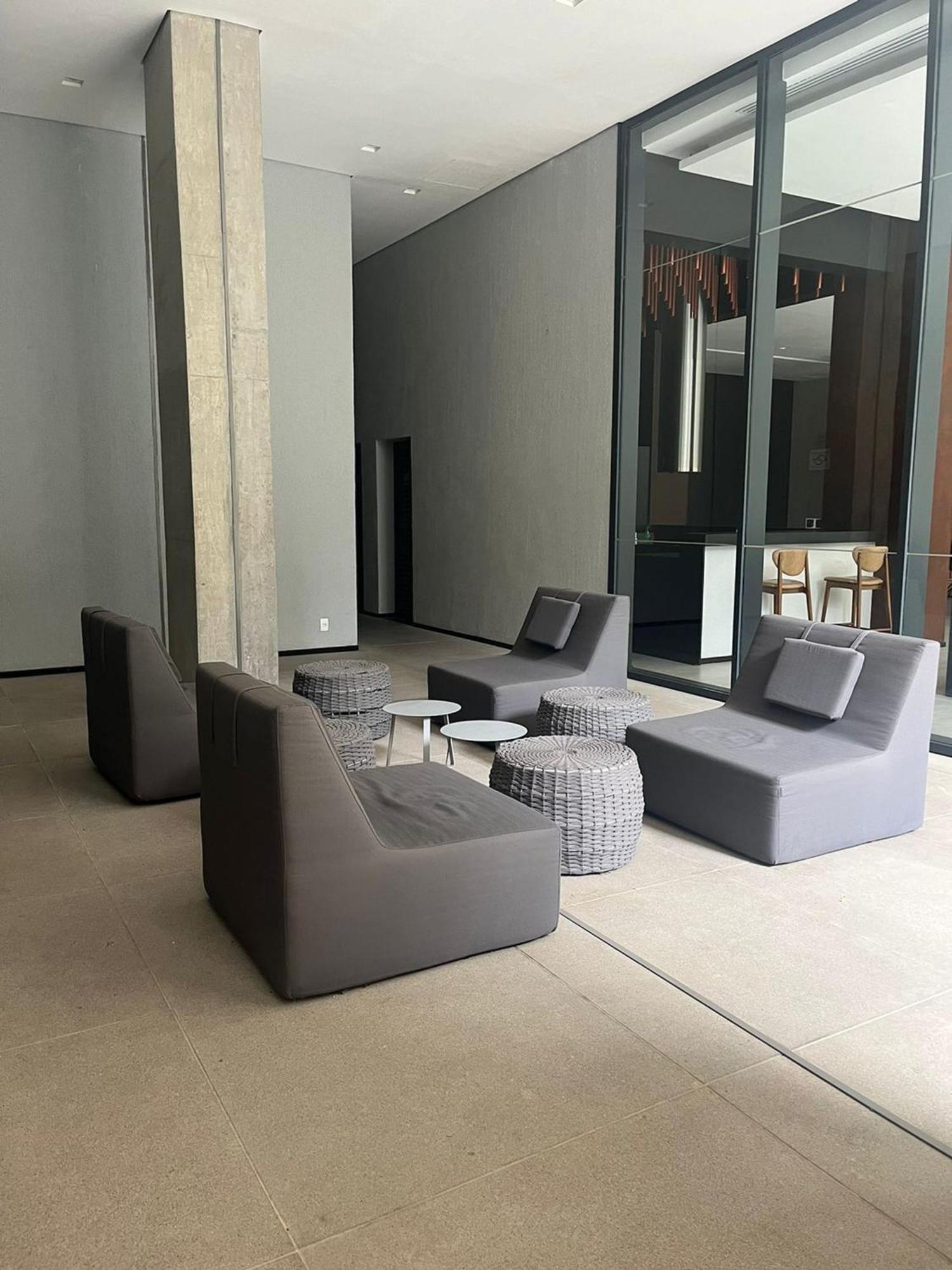 Apto Luxo Na Faria Lima | 2 Piscinas | Garagem Apartamento São Paulo